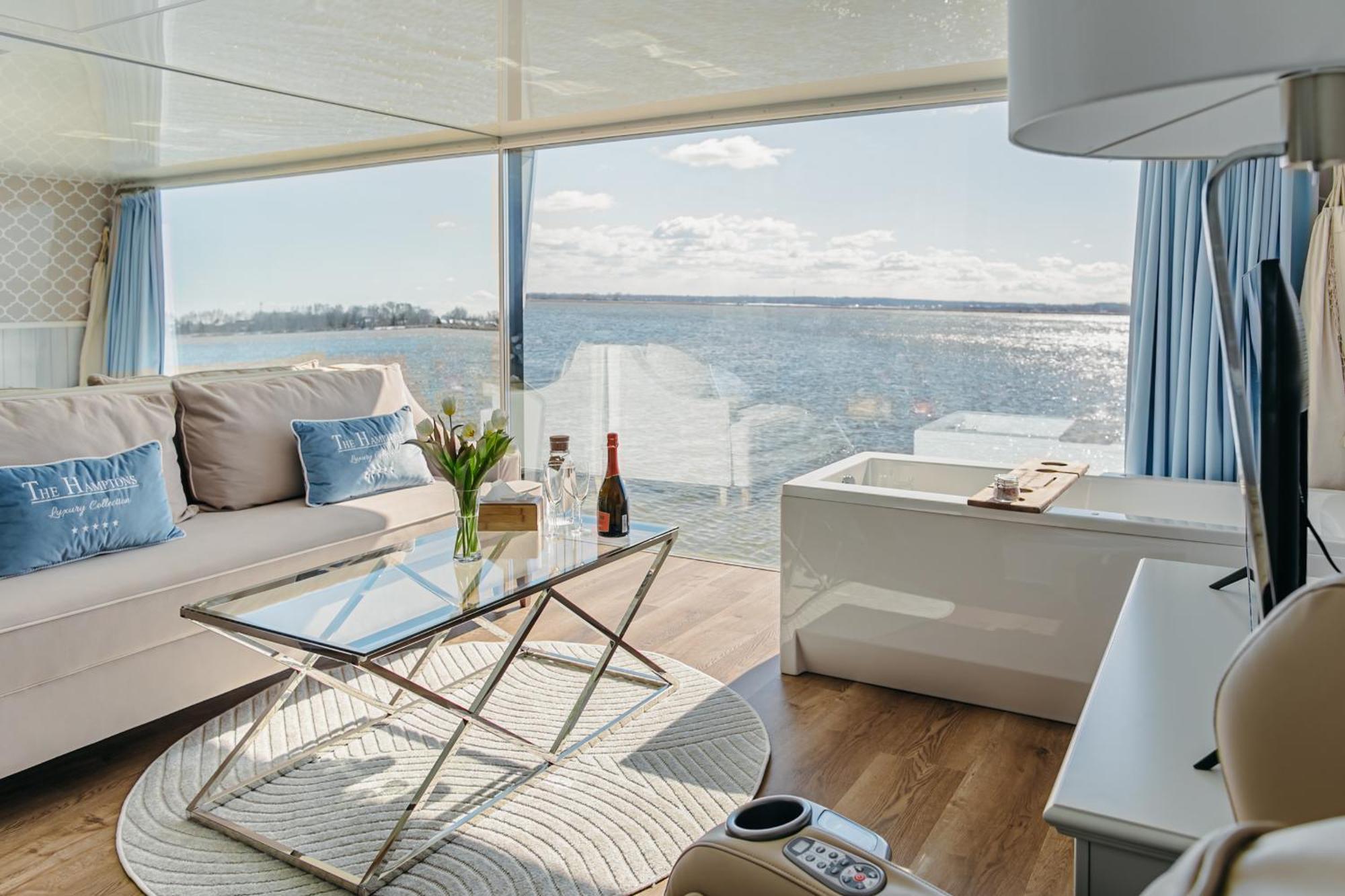 Grand Ht Houseboats - Domki Na Wodzie - Sauna, Jacuzzi, Kominek ميلنو المظهر الخارجي الصورة
