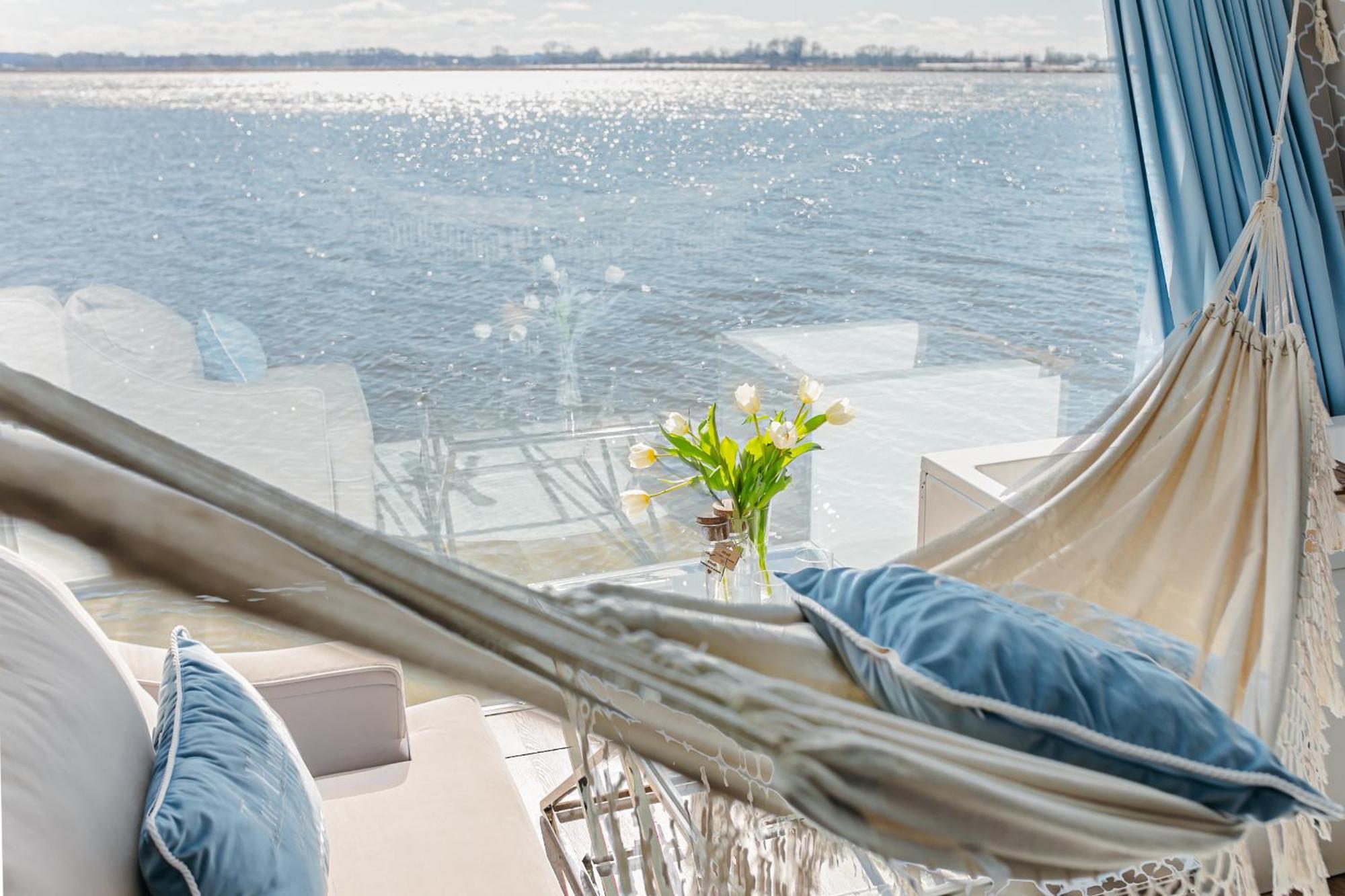 Grand Ht Houseboats - Domki Na Wodzie - Sauna, Jacuzzi, Kominek ميلنو المظهر الخارجي الصورة