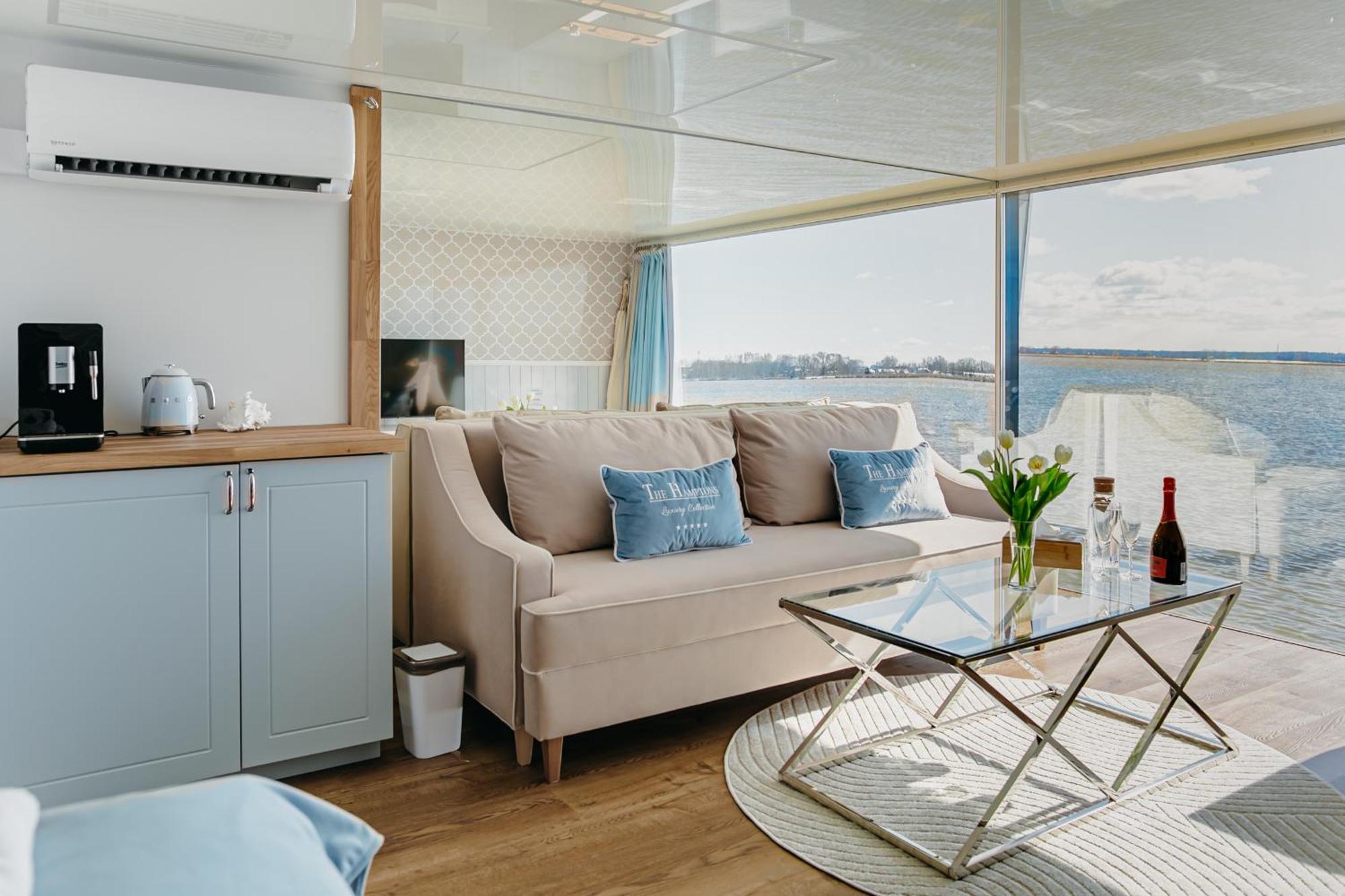 Grand Ht Houseboats - Domki Na Wodzie - Sauna, Jacuzzi, Kominek ميلنو الغرفة الصورة
